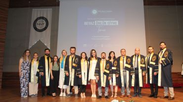 Önlük Giyme Töreni